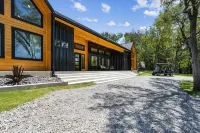 Welcome to The Yellowpine Retreat – Your Luxury Lakefront Retreat Lake Texoma - واي فاي