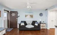 300ft to the Beach • Central A/C, Linens & Towels, Beach Badges & Gear Included - balcony