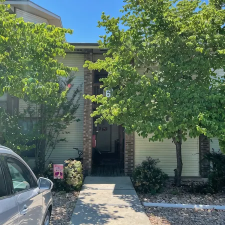 Walk-in Pointe Royale Condo - Golf Course Pond View - Pools, Hot Tub & Clubhouse
