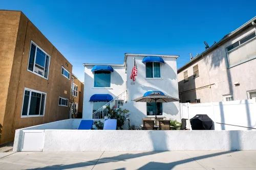 Beach across the street, Alamitos Bay steps away! No hidden Fees! - Holiday bungalows