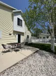 Tranquility in Downtown Fish Creek - de charme