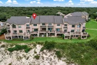 Fall in Fla! Updated Ocnfrt Condo w Country Club Perks!- Ocnfrt  Pool & Golf - Gym