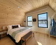 Stylish Nordic A-frame in Downtown Victor - 3-Star