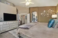 Beautiful 3 Bdrm./2 Bath Gold Canyon home w/heated pool in private setting - 4-Star