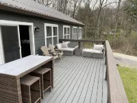 Beautiful Lake House in the middle of everything! - 4-Star