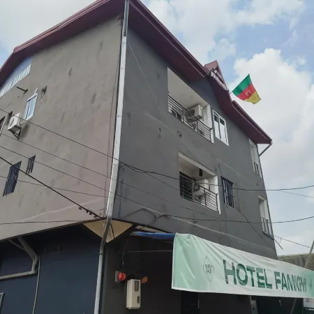 Hotel Famigni