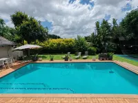 Three Olives Guesthouse - Flughafentransfer