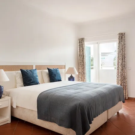 Prainha 2BR Stay | Pool   Beach Access