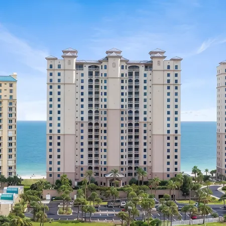 Indigo 504E BeachFront!Bonus Den,Best View&Amenities Huge Pool!HotTub Pickleball