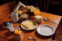 Rancho Grande Hostel - Desayuno