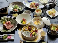 Togurakamiyamadaonsen Shunjyuan Kikusui Ryokan - servizio colazione