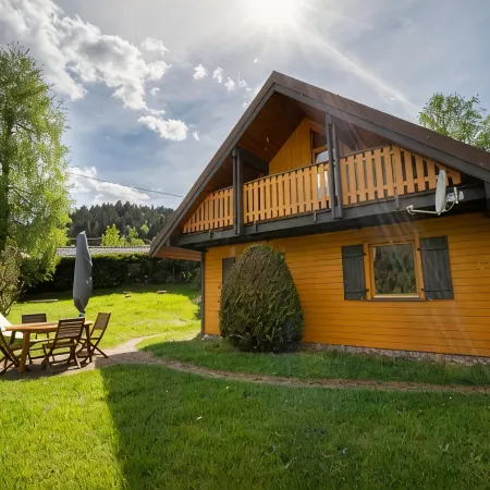 Quiet, Chalet "Le Pin" 3 CléVacances - 2 Bedrooms-Fireplace-Wifi -