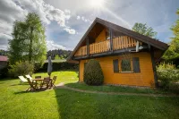 Quiet, Chalet "Le Pin" 3 CléVacances - 2 Bedrooms-Fireplace-Wifi - - Hytter