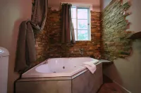 Lotus Lodges Hotels in Olinda