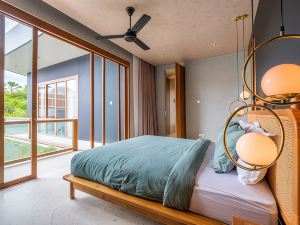 Zazen 3 Villa by Hombali