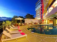 Grand Rocky Hotel Bukittinggi Hotels in Sianok Anam Suku
