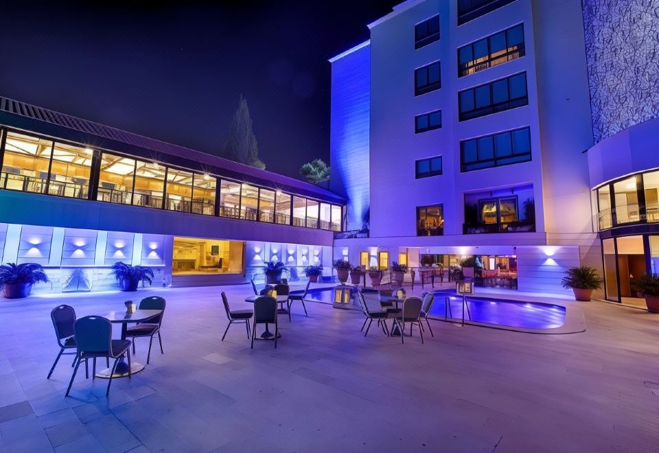 hotel overview picture