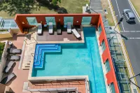 Mantra Broadbeach on the Park - Beach