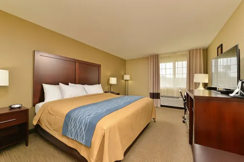 Days Inn & Suites by Wyndham Manheim Lebanon Hotels in Mount Joy Township