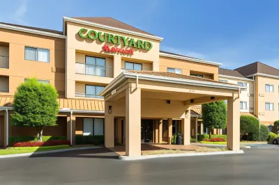 Courtyard Dothan