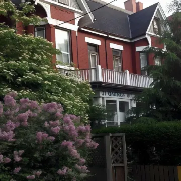 Chinatown Travellers Home