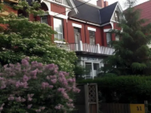 Chinatown Travellers Home