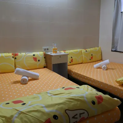 New Yan Yan Guest House Отели рядом с достопримечательностью «Особняк Чунцин»