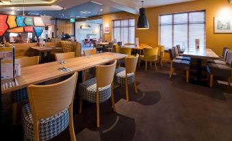 Premier Inn Corby