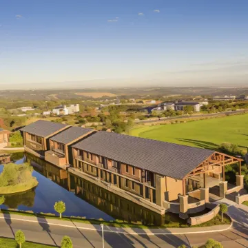 Riboville Boutique Hotel and Restaurant