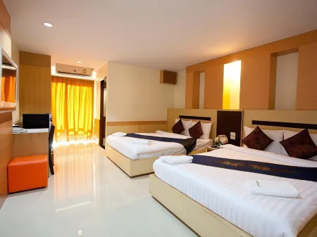 Amnauysuk Hotel