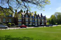 Travelodge Tunbridge Wells Hotel dekat The Pantiles