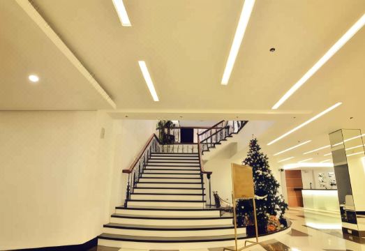 시티스테이트 아스투리아스 수영장