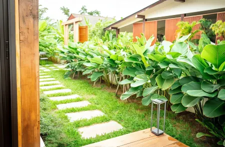 Baan Inn Отели рядом с достопримечательностью «Wat Cham PI»