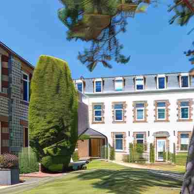 Hôtel Les Costans, The Originals Relais Hotel Exterior