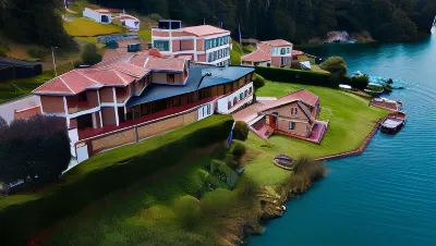 Hotel Refugio Santa Ines Hotels in Aquitania