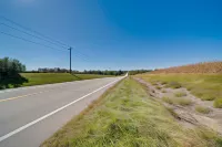 Idyllic Biggsville Vacation Rental: 10 Mi to River Hotels in Henderson County
