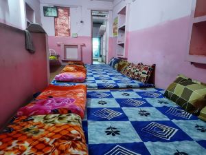 Ujjain Yatri Niwas Homestay