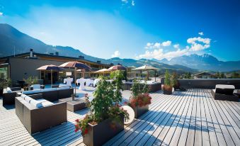 Kitzbühel Lodges - Penthouse Incl. Private Spa & Breakfast