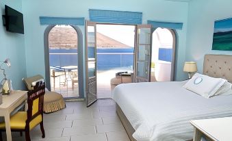 MasouriBlu Boutique Hotel