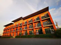 168Pattana Hotel a Phatthana Nikhom