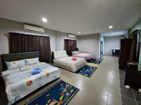 Putra Sentosa Retreat Camp, Sematan Hotels in Sematan