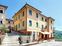 Amelia Hotel - 2-Star