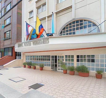 Hotel Plaza Versalles