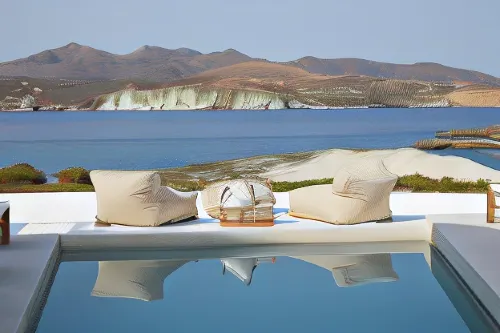 White Pebble Suites