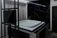 Suite Palermo Apartment - Bathtub