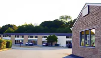 Flagship Inn & Suites Hotels in Ledyard Center