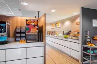 Holiday Inn Express Arnhem Hotels in Elst