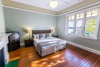 Cockatoo Island Accommodation Hotels in Woolwich