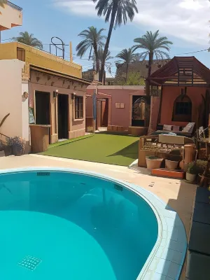 Hoppa Guest House Nile View Hotels in Madinet Al Bayadeyah