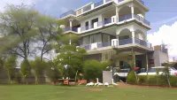 IbisHouse Farm Stay Hotels near Bharatpur Junction